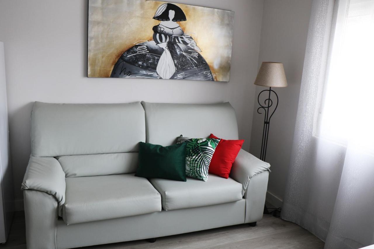 Kasetas Apartment'S ซาร์เรีย ภายนอก รูปภาพ